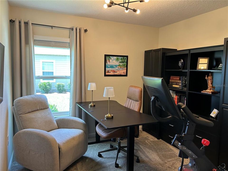 For Sale: $549,000 (5 beds, 3 baths, 2606 Square Feet)