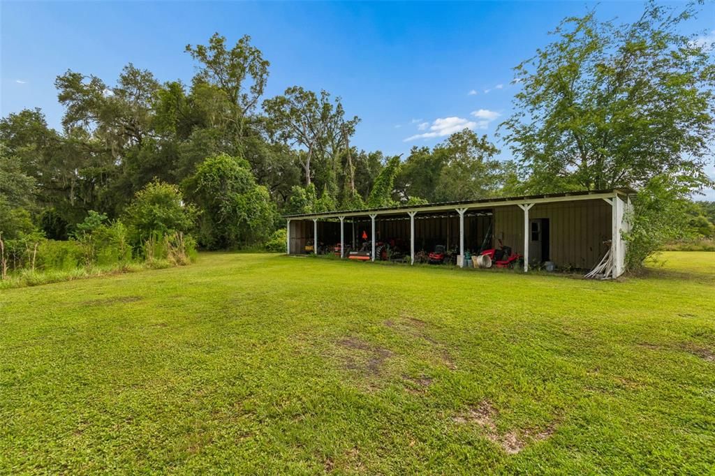 En Venta: $775,000 (3 camas, 2 baños, 3286 Pies cuadrados)