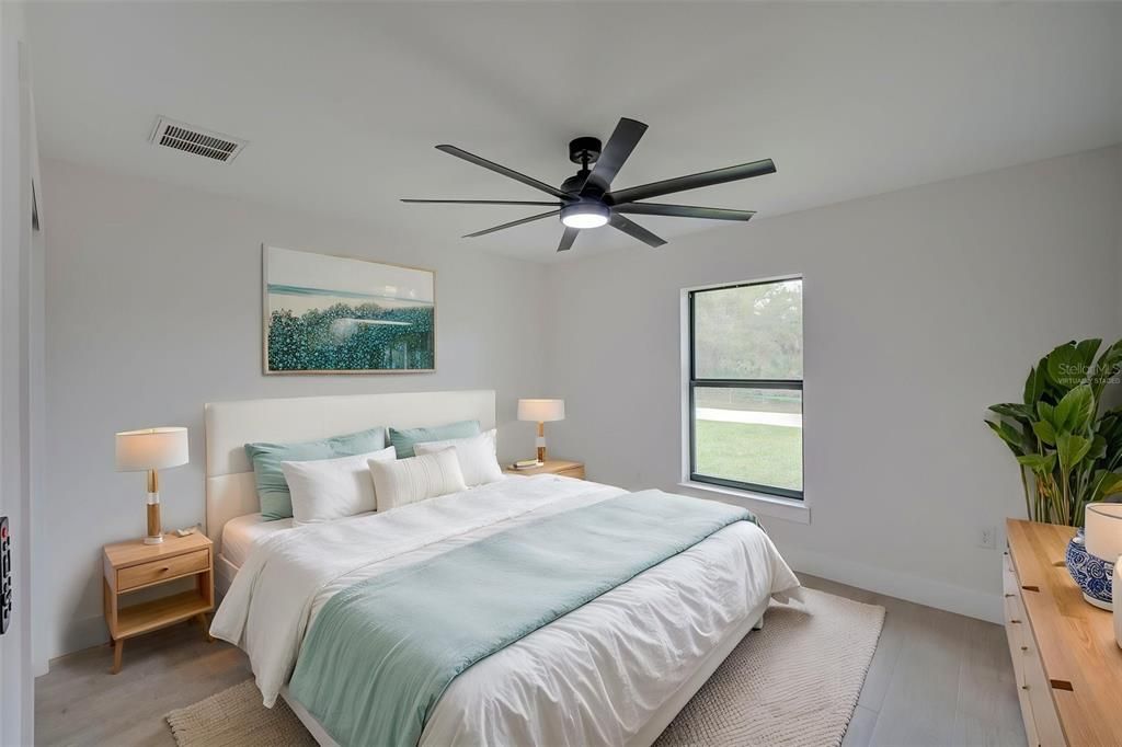 For Sale: $475,000 (3 beds, 2 baths, 1677 Square Feet)