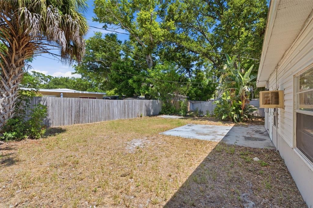 For Sale: $278,000 (3 beds, 1 baths, 1130 Square Feet)