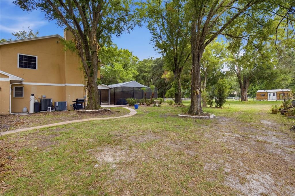 En Venta: $575,000 (3 camas, 2 baños, 2157 Pies cuadrados)