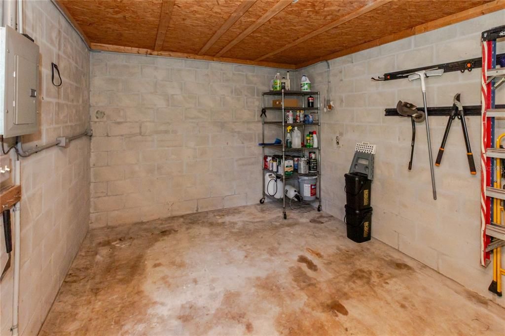 На продажу: $590,000 (3 спален, 2 ванн, 1902 Квадратных фут)
