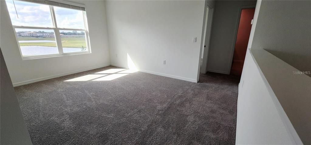 В аренду: $3,000 (5 спален, 3 ванн, 2605 Квадратных фут)