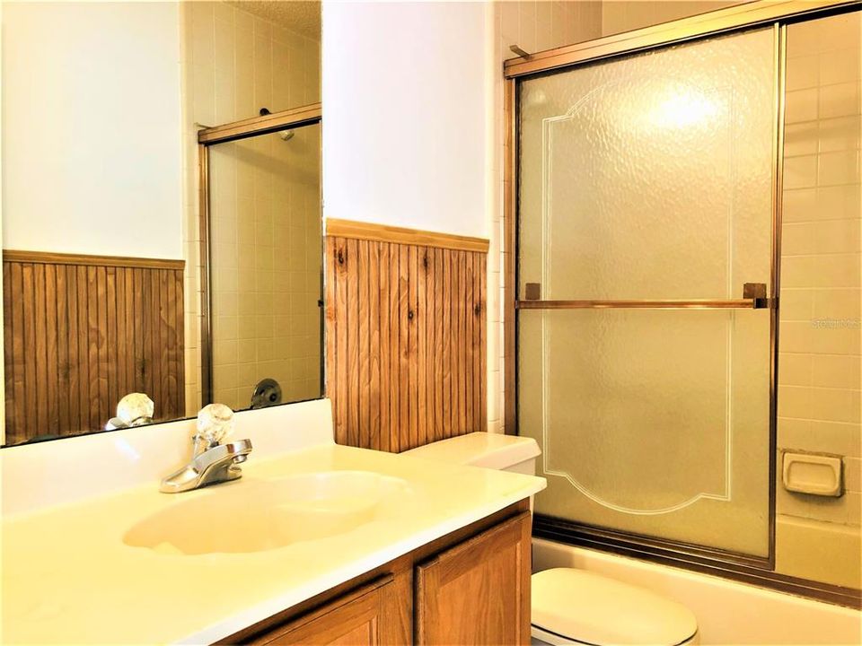 В аренду: $2,650 (4 спален, 2 ванн, 2307 Квадратных фут)