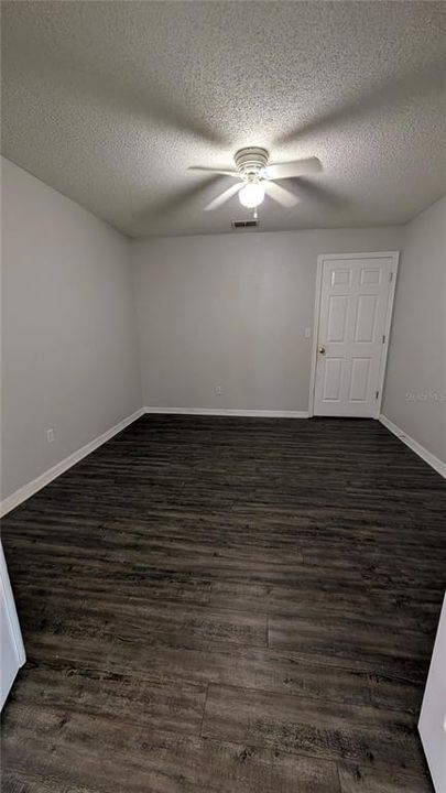For Sale: $385,000 (3 beds, 2 baths, 1870 Square Feet)