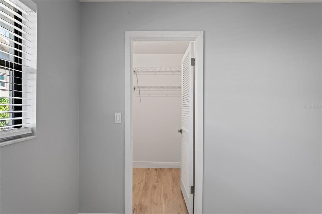 В аренду: $2,300 (3 спален, 2 ванн, 1796 Квадратных фут)