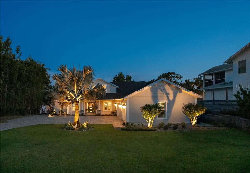 Activo con contrato: $2,550,000 (4 camas, 3 baños, 3880 Pies cuadrados)