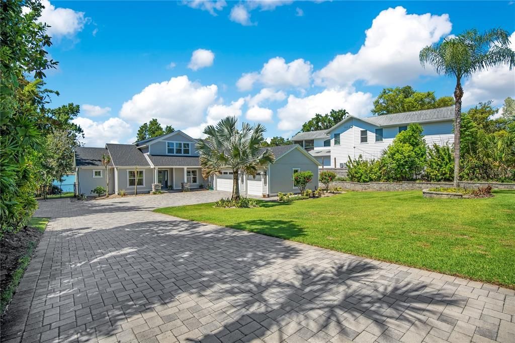 Activo con contrato: $2,550,000 (4 camas, 3 baños, 3880 Pies cuadrados)