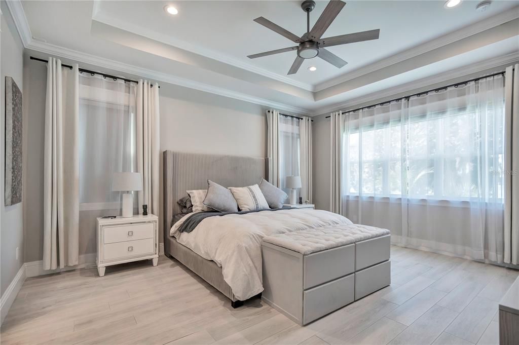 Activo con contrato: $2,550,000 (4 camas, 3 baños, 3880 Pies cuadrados)