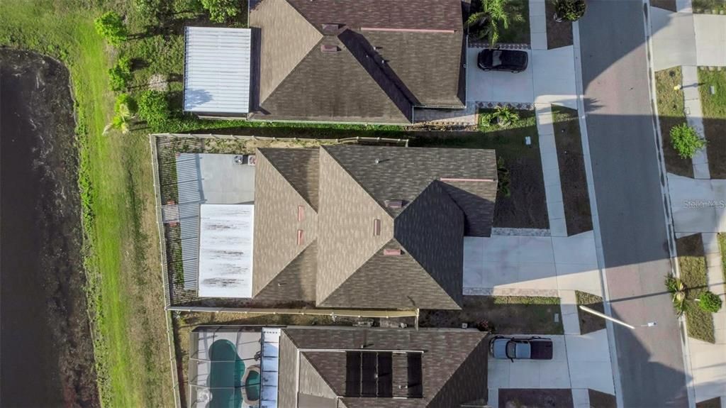 На продажу: $400,000 (6 спален, 3 ванн, 3362 Квадратных фут)