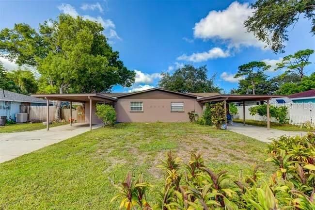 For Rent: $1,850 (2 beds, 1 baths, 950 Square Feet)