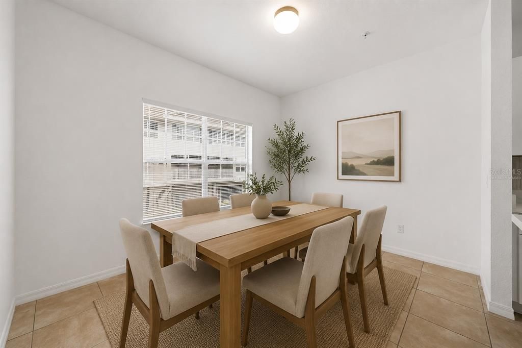 В аренду: $2,650 (2 спален, 2 ванн, 1250 Квадратных фут)