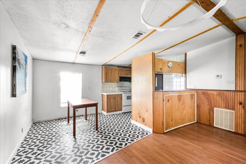 En Venta: $135,000 (3 camas, 2 baños, 1134 Pies cuadrados)