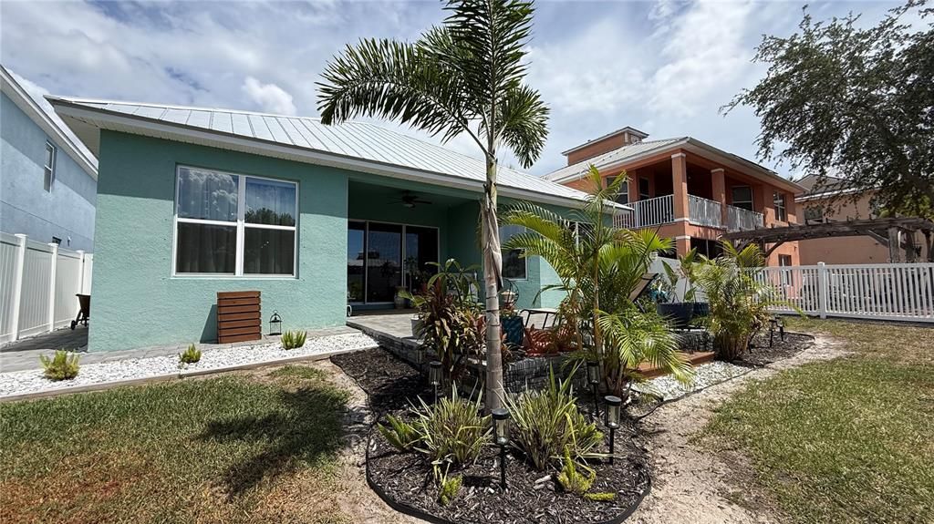 En Venta: $550,000 (4 camas, 2 baños, 2077 Pies cuadrados)