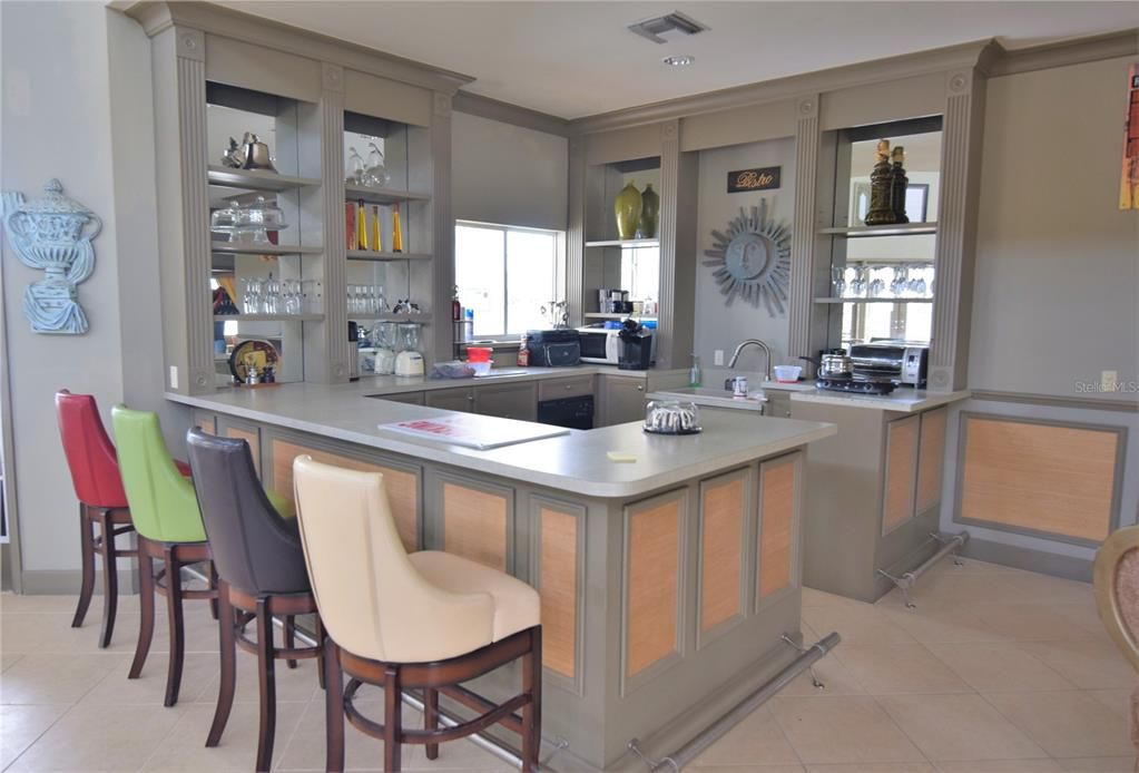 For Rent: $1,850 (2 beds, 2 baths, 1058 Square Feet)