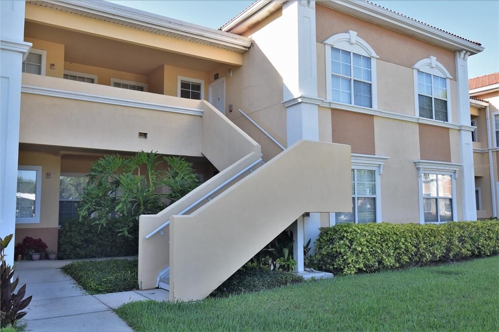 For Rent: $1,850 (2 beds, 2 baths, 1058 Square Feet)