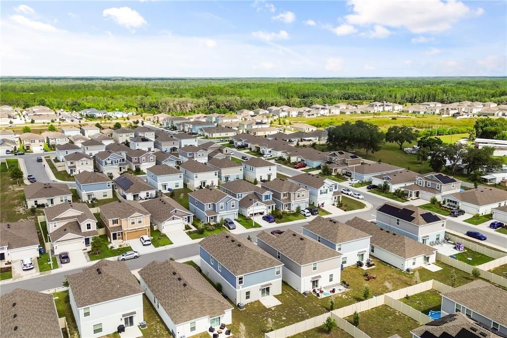 На продажу: $378,000 (6 спален, 3 ванн, 2575 Квадратных фут)