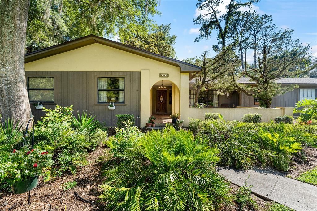For Sale: $459,000 (4 beds, 2 baths, 2137 Square Feet)