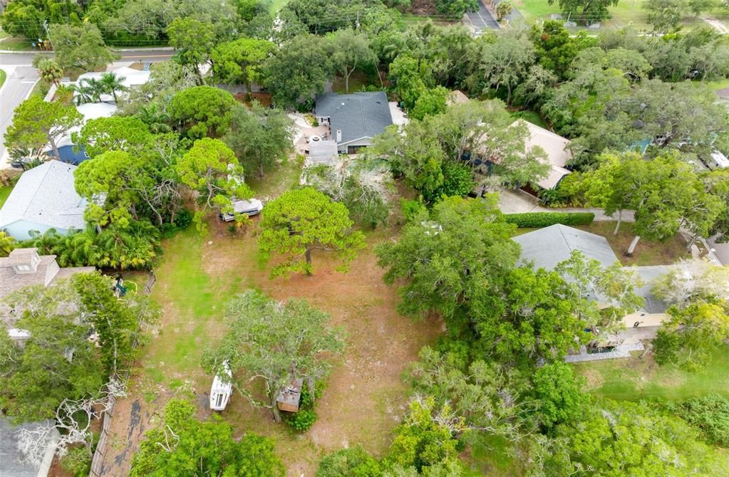 En Venta: $429,999 (0.54 acres)