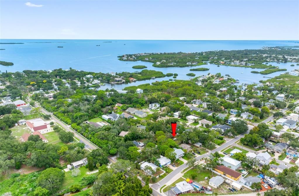 En Venta: $429,999 (0.54 acres)