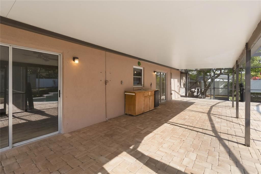 : $380,000 (3 beds, 2 baths, 1460 Square Feet)