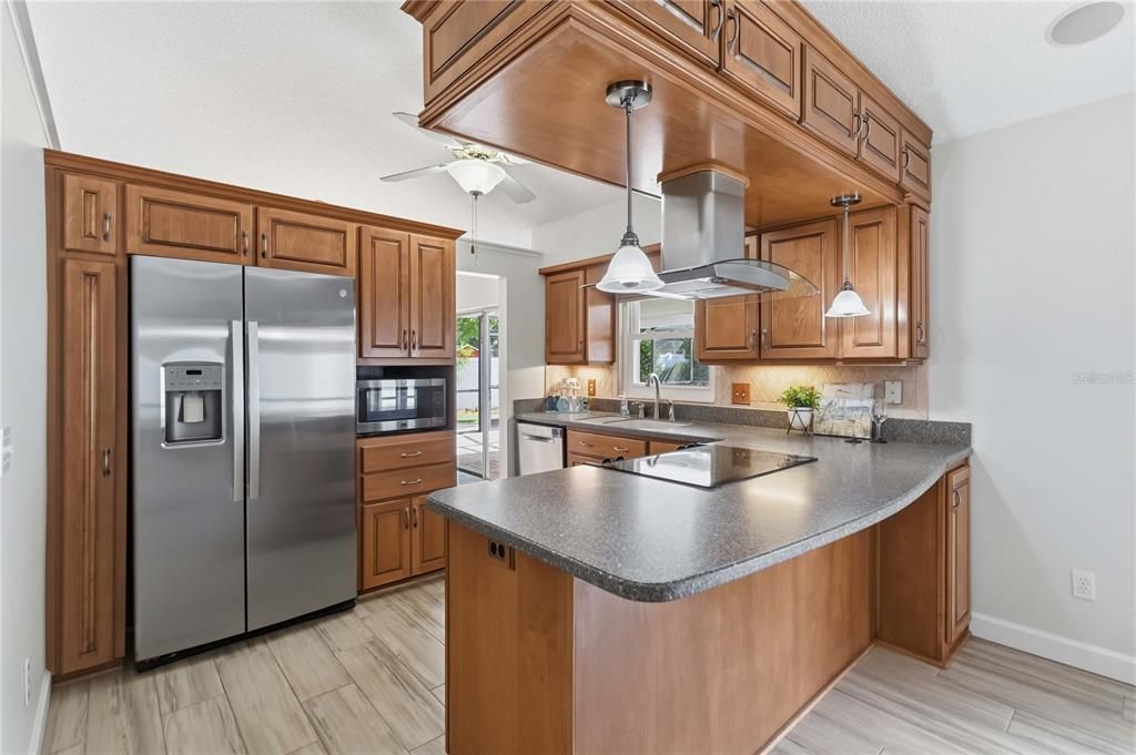 : $380,000 (3 beds, 2 baths, 1460 Square Feet)