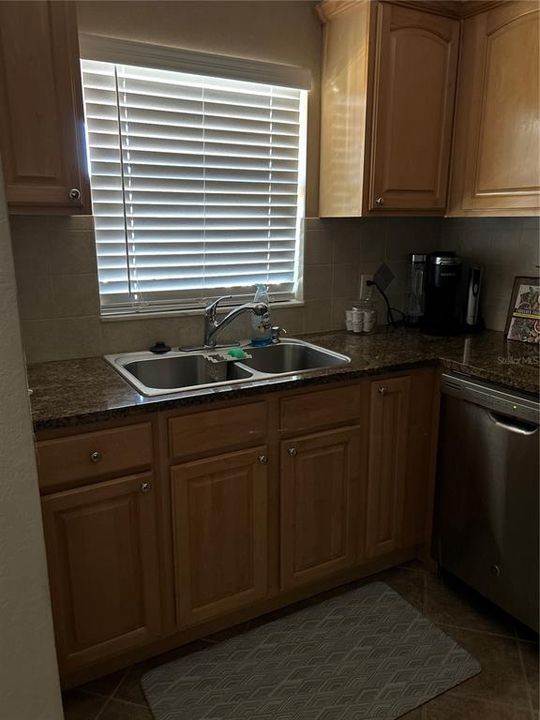 В аренду: $2,500 (2 спален, 2 ванн, 1147 Квадратных фут)