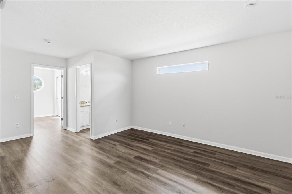 Activo con contrato: $514,000 (4 camas, 3 baños, 2024 Pies cuadrados)