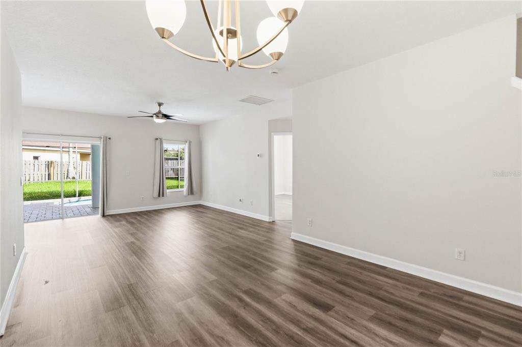 Activo con contrato: $514,000 (4 camas, 3 baños, 2024 Pies cuadrados)