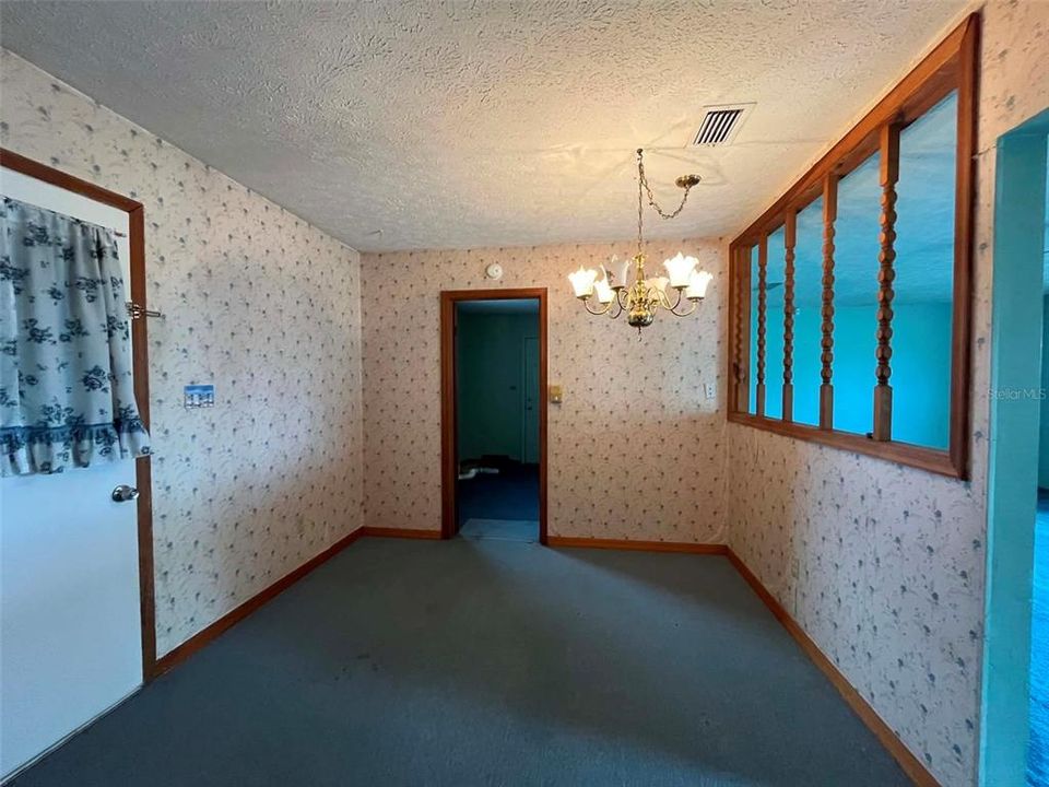 На продажу: $215,000 (2 спален, 2 ванн, 1274 Квадратных фут)