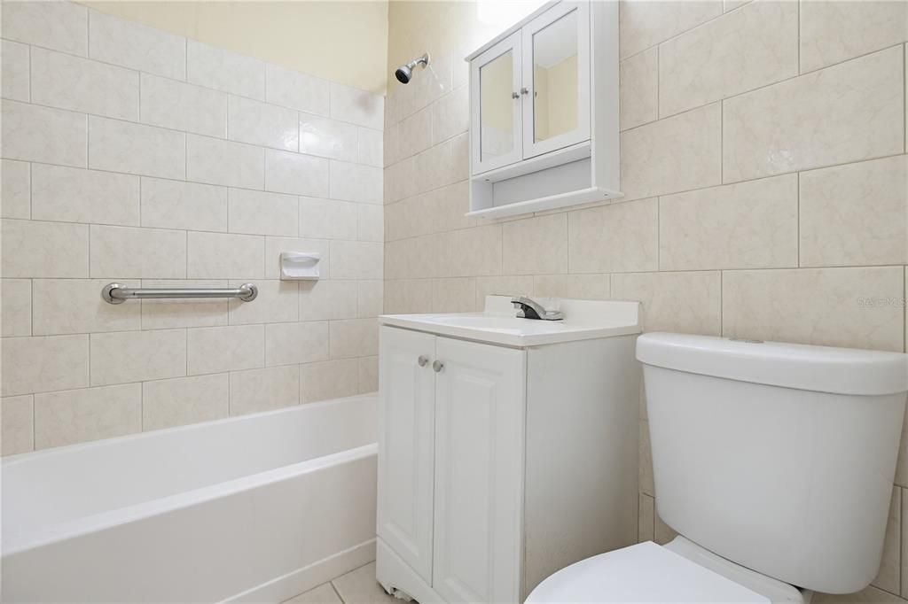 На продажу: $689,900 (3 спален, 2 ванн, 2085 Квадратных фут)