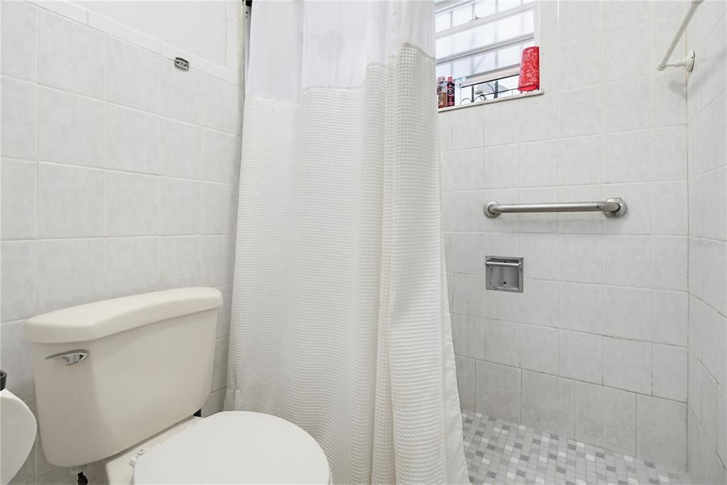 На продажу: $689,900 (3 спален, 2 ванн, 2085 Квадратных фут)