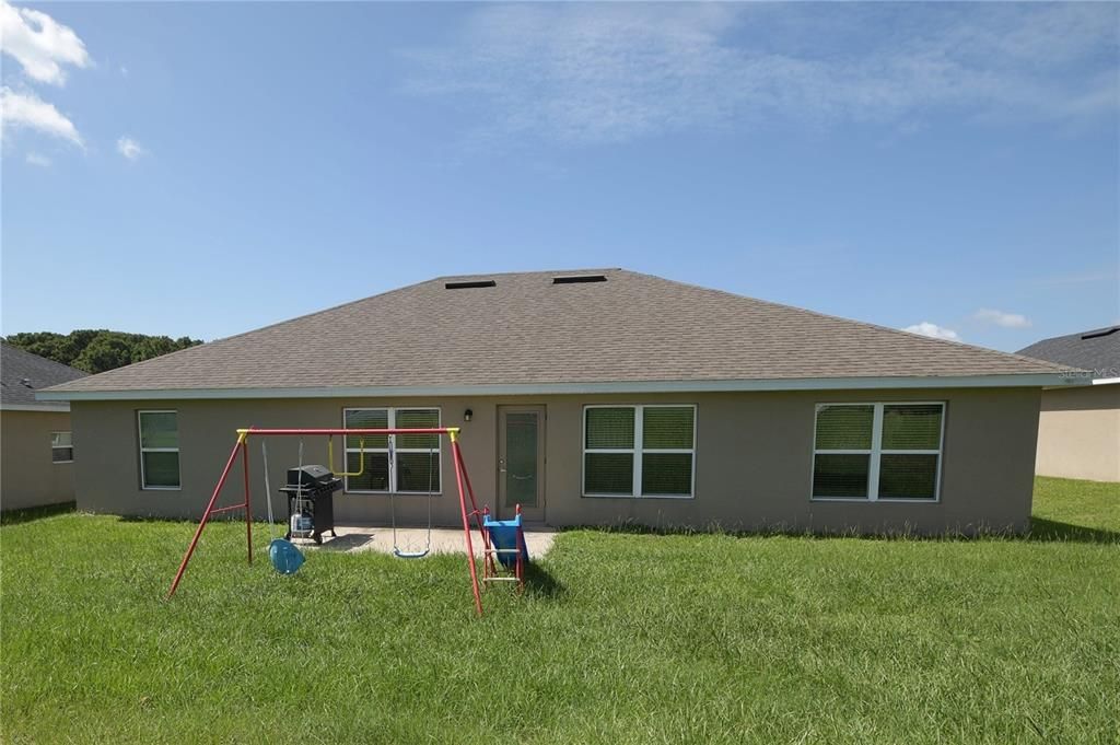 For Sale: $359,000 (4 beds, 3 baths, 2106 Square Feet)