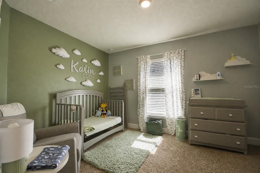For Sale: $359,000 (4 beds, 3 baths, 2106 Square Feet)
