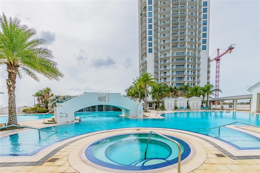 For Sale: $769,000 (2 beds, 2 baths, 1346 Square Feet)