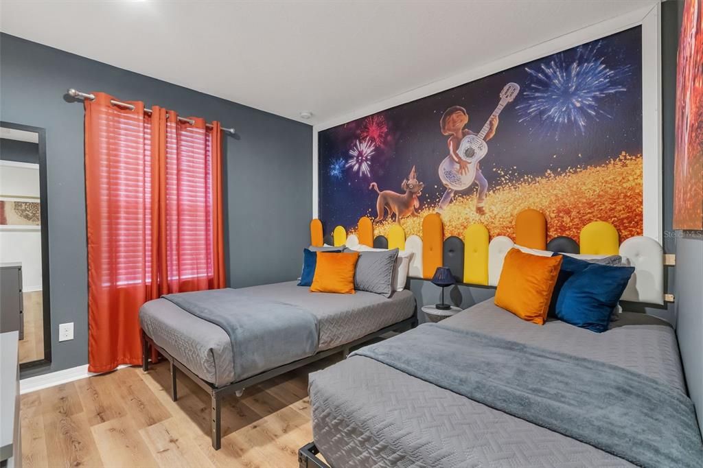 En Venta: $315,000 (3 camas, 2 baños, 1470 Pies cuadrados)
