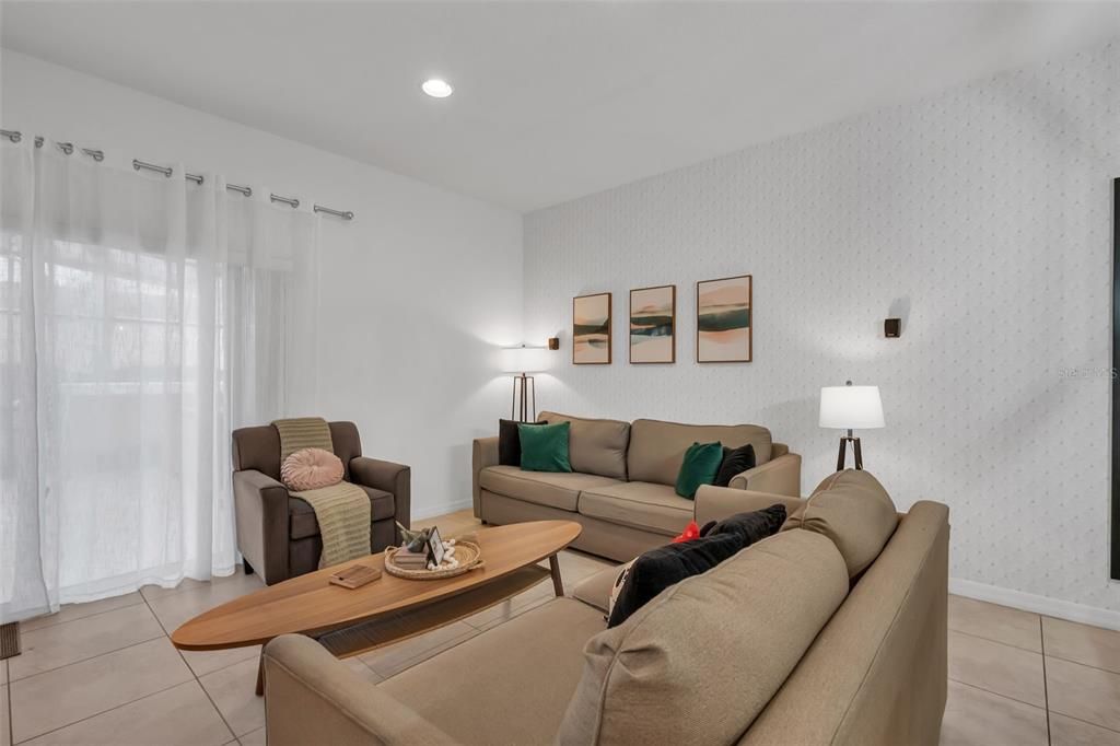 En Venta: $315,000 (3 camas, 2 baños, 1470 Pies cuadrados)