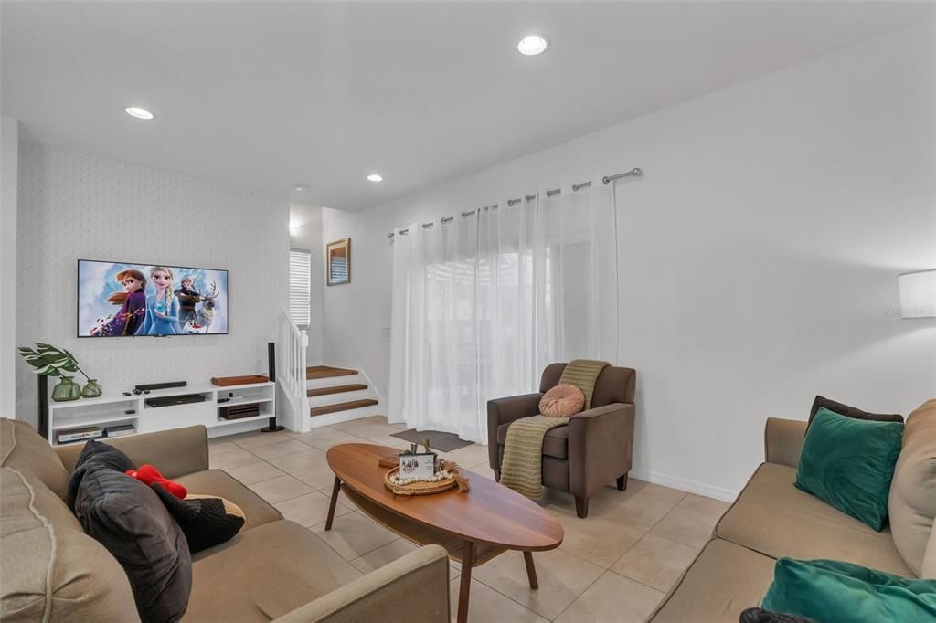 En Venta: $315,000 (3 camas, 2 baños, 1470 Pies cuadrados)