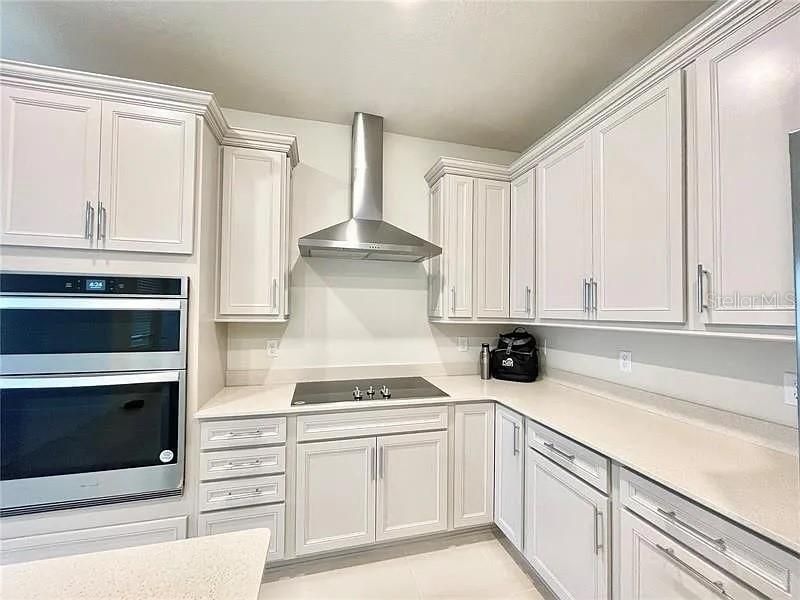 В аренду: $3,300 (4 спален, 3 ванн, 2042 Квадратных фут)