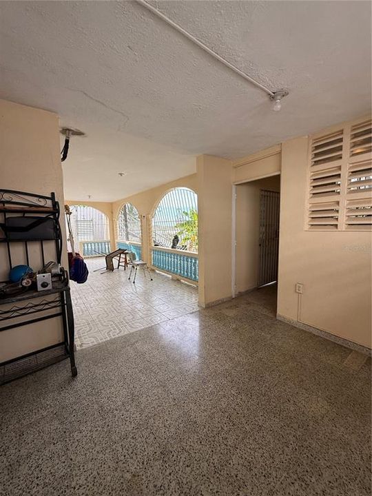 На продажу: $155,000 (3 спален, 2 ванн, 3497 Квадратных фут)