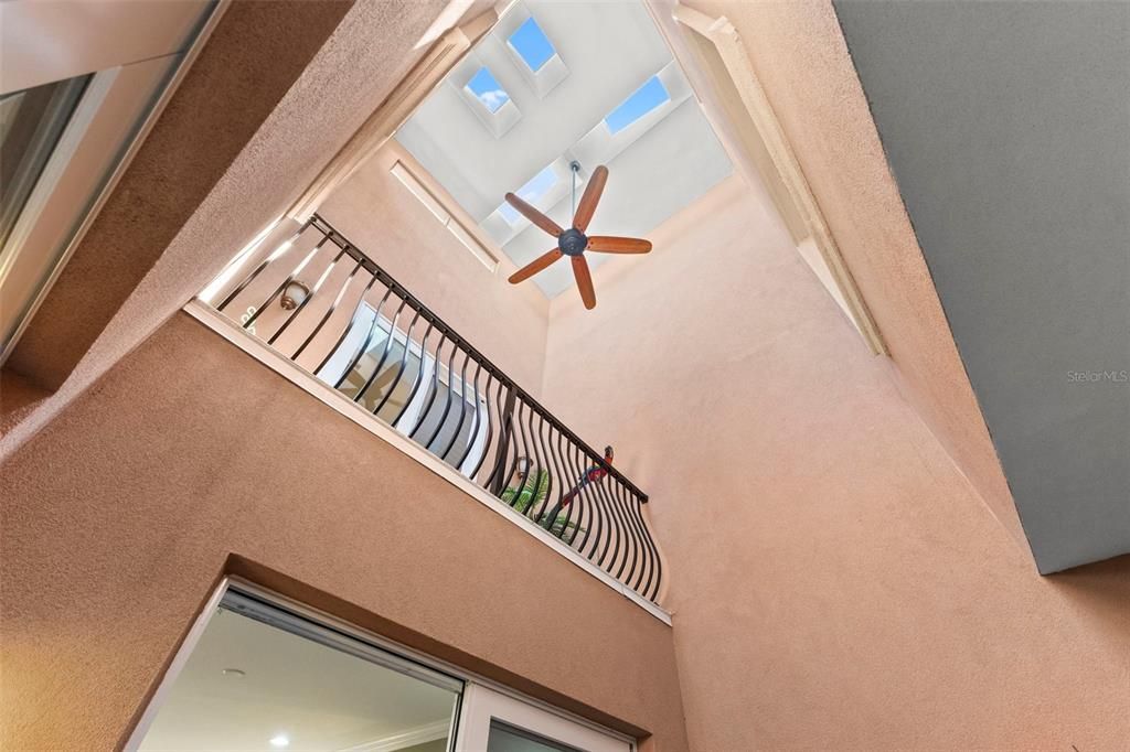 En Venta: $765,000 (3 camas, 2 baños, 2152 Pies cuadrados)