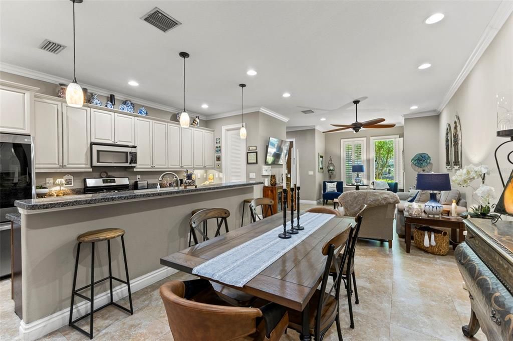 En Venta: $765,000 (3 camas, 2 baños, 2152 Pies cuadrados)