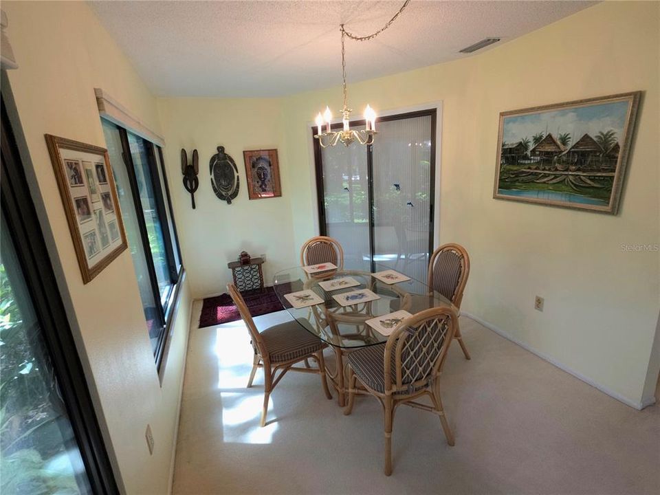 На продажу: $318,000 (3 спален, 2 ванн, 1805 Квадратных фут)