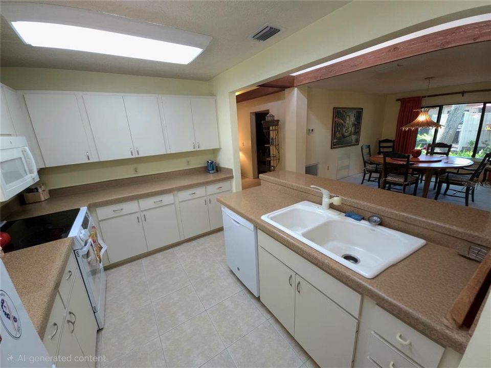 На продажу: $318,000 (3 спален, 2 ванн, 1805 Квадратных фут)