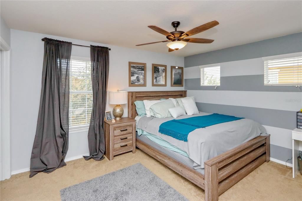 For Rent: $2,000 (2 beds, 2 baths, 1320 Square Feet)