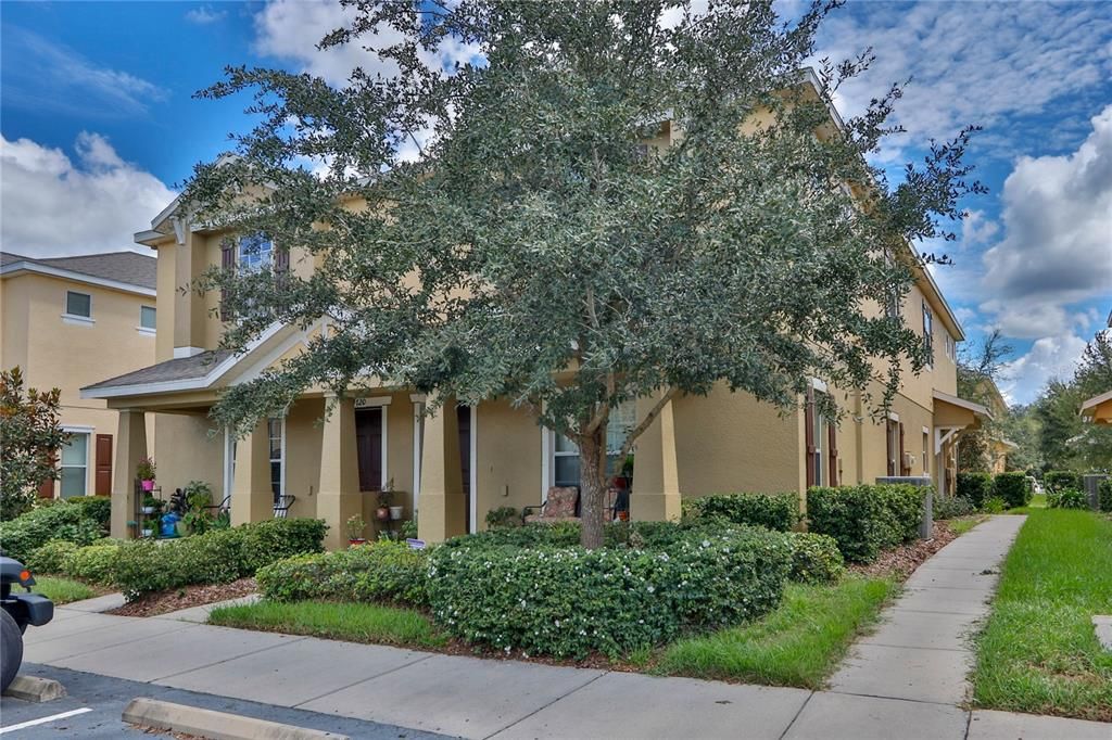 For Rent: $2,000 (2 beds, 2 baths, 1320 Square Feet)