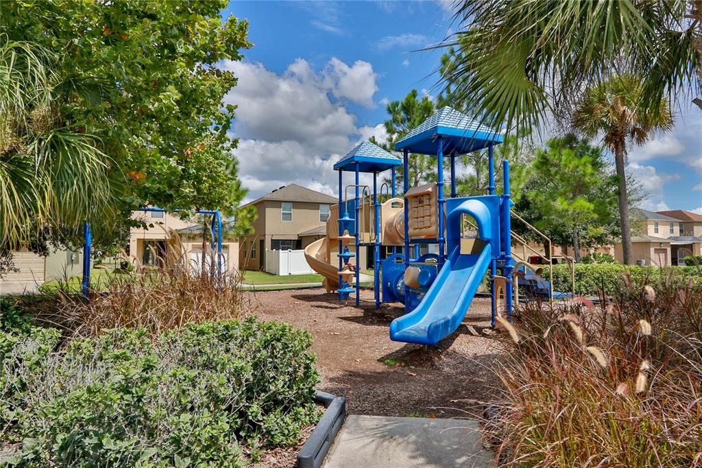For Rent: $2,000 (2 beds, 2 baths, 1320 Square Feet)