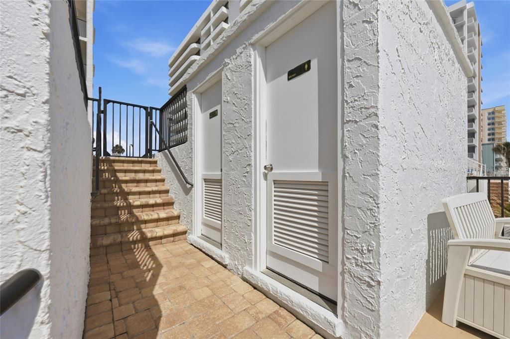 En Venta: $300,000 (1 camas, 1 baños, 874 Pies cuadrados)
