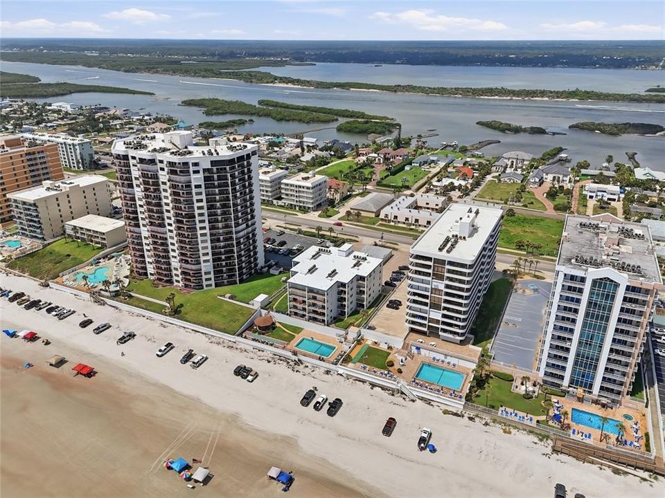 En Venta: $300,000 (1 camas, 1 baños, 874 Pies cuadrados)