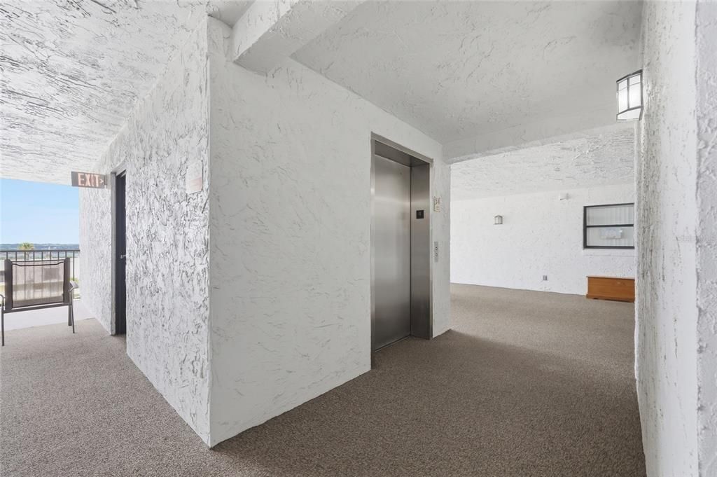 En Venta: $300,000 (1 camas, 1 baños, 874 Pies cuadrados)